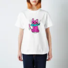 Official GOODS Shopのお魚くわえたピンクニャーンコ スタンダードTシャツ
