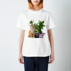 𝙈𝙊𝙈𝙊'𝙨 𝙎𝙝𝙤𝙥の植物とねこ_02 Regular Fit T-Shirt