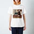 【KOTCH】 Tシャツショップのくまのカフェ Regular Fit T-Shirt