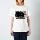 さしも 【くうねるあそぶ】のnoisy dog スタンダードTシャツ