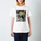 yumik0zai_shopの『ある花屋の風景』 スタンダードTシャツ