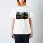 Second_Life_of_Railwaysのフィリピン国鉄の元JR東日本キハ52がスラム街を駆け抜ける Regular Fit T-Shirt