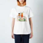 nukumiのStrawberry short cake スタンダードTシャツ