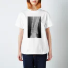 しゃったーみゅーじあむのBroken Leg スタンダードTシャツ