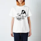 ichomaeのティッシュを全部出すペンギン Regular Fit T-Shirt