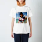 Oppaiの夏のビーチのハイビスカスちゃん Regular Fit T-Shirt