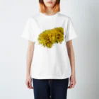 dandelionの黄色 Regular Fit T-Shirt