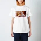 はんなり女史の夢見る猫2 Regular Fit T-Shirt