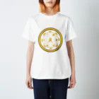 The Cat who.... suzuriのCats on the magic circle スタンダードTシャツ