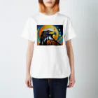 アップルテディBBSの月の前のオオギワシ Regular Fit T-Shirt