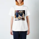 こころやすらぐの水彩子犬　パグ Regular Fit T-Shirt