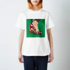 Yuhki | おばけのゆうき 公式オンラインショップ　【ちぎり絵・貼り絵のTシャツ・パーカー・スマホケース・バッグ・日用品・雑貨・文具・ドッグTシャツなど販売中】の赤いパンプスで歩く(ちぎり絵/貼り絵) Regular Fit T-Shirt