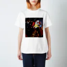 世界美術商店の取り持ち女 / The Procuress Regular Fit T-Shirt