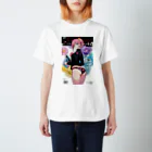 80s pop anime artのリニアなアートスタイル Regular Fit T-Shirt