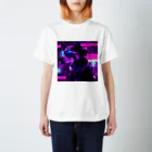 ZeroCreativeのキュートなサングラスをかけたワンちゃん Regular Fit T-Shirt