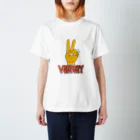 ゴハンオオモリのVICTORY_チョキ スタンダードTシャツ