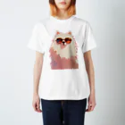 AQUAMETAVERSEのサングラスをかけた、かわいい犬 Marsa 106 Regular Fit T-Shirt