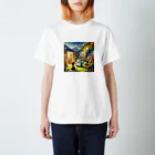 ほっこり絵音舎のふしぎなおともだち Regular Fit T-Shirt