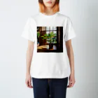 mugi_3の緑は目にいい Regular Fit T-Shirt