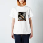 yuuyuu2024のカナヘビの目覚め Regular Fit T-Shirt