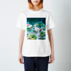 地球屋SUZURI店の金魚 Regular Fit T-Shirt