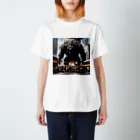 ikasumikoboのモンスター襲来 Regular Fit T-Shirt