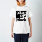 愚ないTシャツ屋さんのWhite is Black Regular Fit T-Shirt