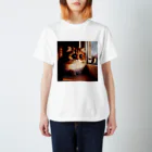 Rio58のかわいくて癒やされる猫のグッズ Regular Fit T-Shirt