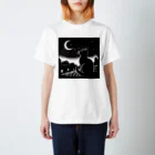 どさんこびより日和の月夜の猫 Regular Fit T-Shirt