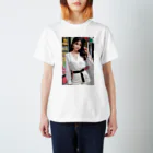 AI美女グラビアアートのおしゃれ美女はいかが？ Regular Fit T-Shirt