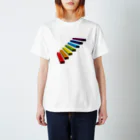 kimchinの宙に浮かんだメタリックな階段 Regular Fit T-Shirt