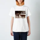 YOBULLCOの鹿の思いやり Regular Fit T-Shirt