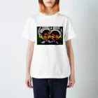 HOMEHOSTELGalleryのタイ・テツヤ × HOME HOSTEL OSAKA  Regular Fit T-Shirt