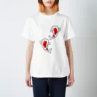 ほんわか工場の錦鯉ちゃん Regular Fit T-Shirt