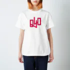 岡田育 / Iku OkadaのQuit Before 40 - Pink/White スタンダードTシャツ