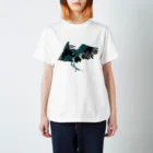 sorahanaumeの羽ばたくハシビロコウ Regular Fit T-Shirt