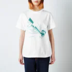 Itsu Horiguchi/ホリグチイツのwaaa_green Regular Fit T-Shirt