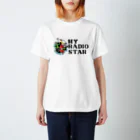 sayako_illustrationのMY RADIO STAR Regular Fit T-Shirt