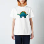 maggiolataの朝の海の色した恐竜 スタンダードTシャツ