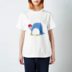 SHIMSHIMPANの暑い日のペンギン Regular Fit T-Shirt