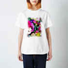 Blue roes tea*のFlower garden Regular Fit T-Shirt