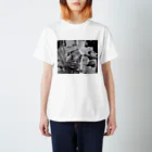 kio photo worksのcat in bicycle Regular Fit T-Shirt