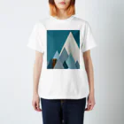 ごろねの山の間から熊 Regular Fit T-Shirt