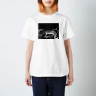 0608knynのモノトーン Regular Fit T-Shirt