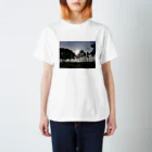 犬わんのサンセット1 Regular Fit T-Shirt