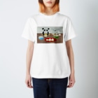 RAAKOのコアラとパンダ Regular Fit T-Shirt