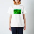 NEW UGLYの草原のうさぎ Regular Fit T-Shirt