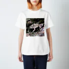 Fantastic FrogのFantastic Frog -Calm Version- Regular Fit T-Shirt