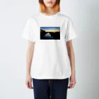 River Gardenの夜の手前 スタンダードTシャツ