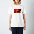 hanatabaの茜色の空 Regular Fit T-Shirt